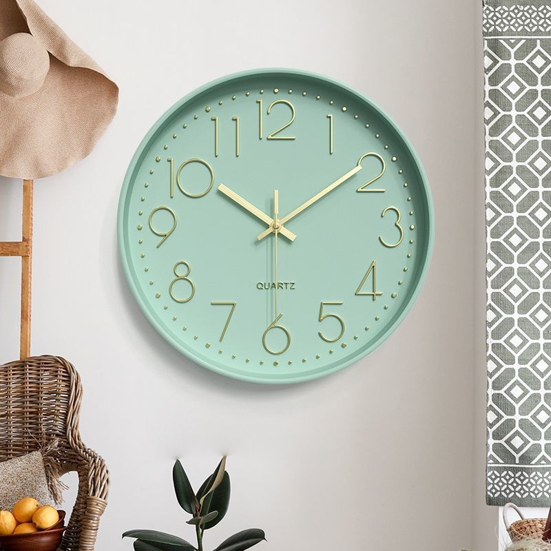 Sienas pulkstenis ar 3D cipariem, mūsdienīgs minimālais dizains, Zetao kvarca mehānisms, darbība ar sausu bateriju, plastmasas korpuss un cipferis