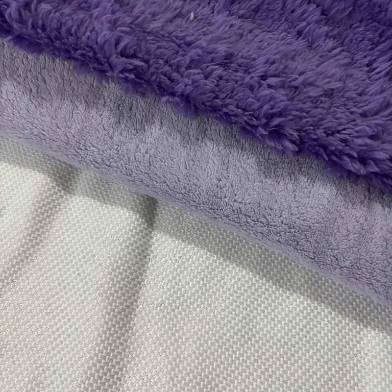 Flaneļa guļamistabas palags ar pildījumu, svītrainais raksts, aušana, reaktīvā krāsošana, visām sezonām