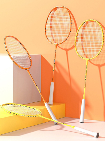 Hengbo badminton reket – ultra lagani legura okvir, ofenzivno za odrasle, izdržljiv, dvostruki set za djecu