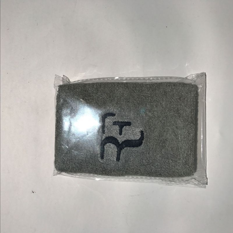 ZARSIA Medvilninis sportinis rankšluostis riešui su abėcėlės dizainu, prakaito sugėrimas, kilmė Taivanas, perdirbimo pritaikymas, tinka tenisui, badmintonui, beisbolui, golfui ir krepšiniui