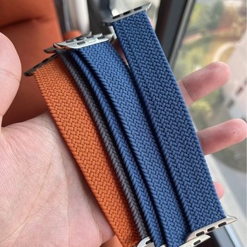 Nylon fonott egyhurokú szíj az Apple Watch Series 8/7/6-hoz, divatos kialakítás