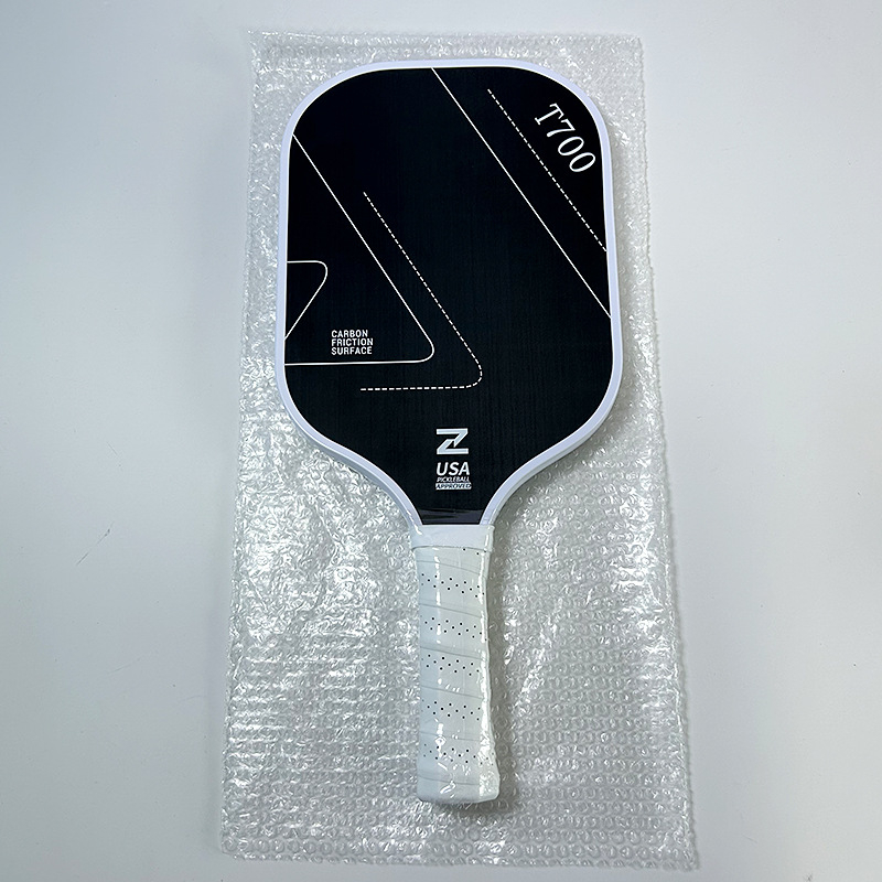 Lidakang szénszálas pickleball ütő, felület T700 textúrájú és matt kivitel, 225 g
