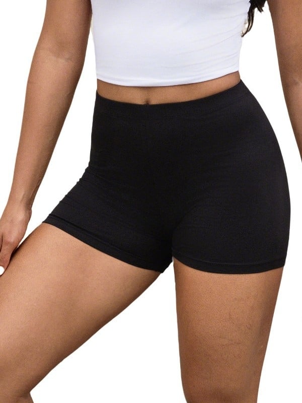 Joga šorti ar zemu vidu un augstu elastību - veidojoša silueta; audums Milk Silk; sastāvs 92% poliesters, 8% spandex; zīmols Huirui Apparel; preces kods 0040; izlaidums 2025