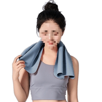 Joga dvielis ar pretslīdēšanas īpašībām, sviedru uzsūcējs uz jogas paklāja