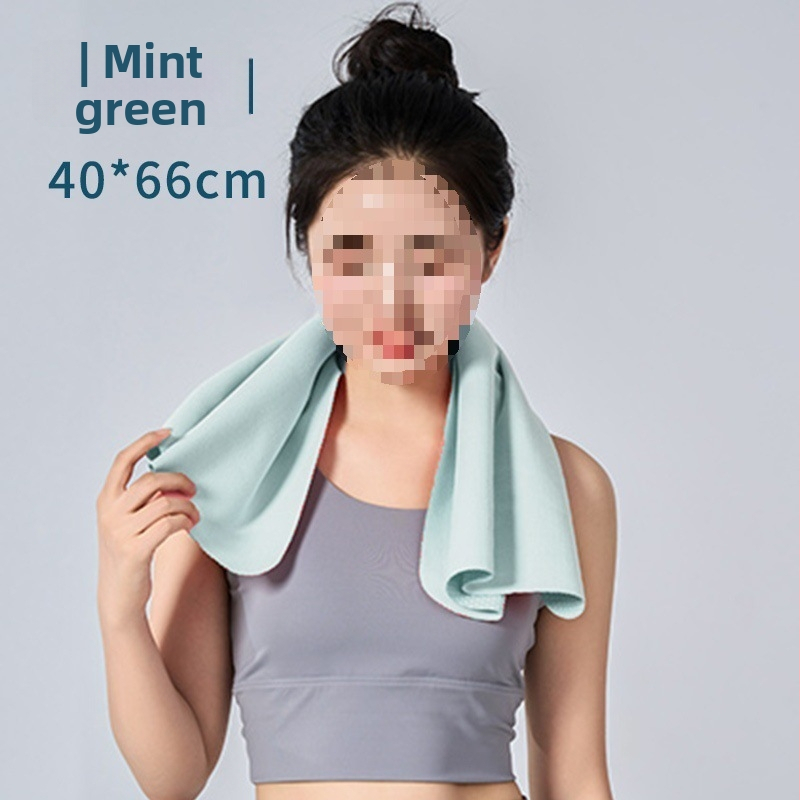 Joga dvielis ar pretslīdēšanas īpašībām, sviedru uzsūcējs uz jogas paklāja