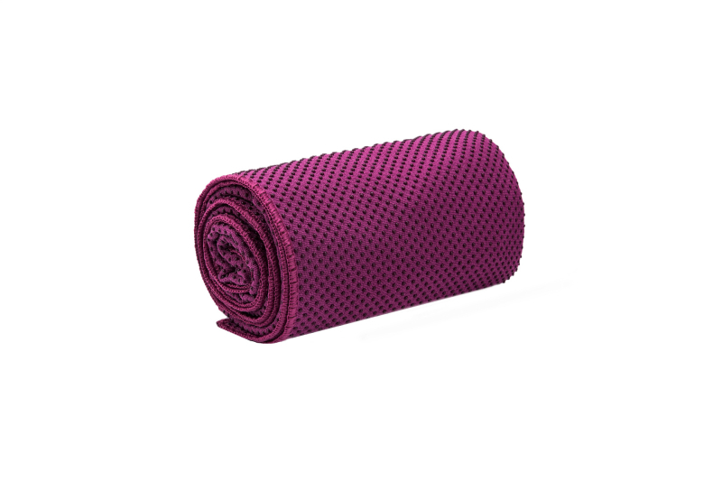 Poliestera jogas dvielis, 183×61 cm, 0,4 cm biezums, 490 g, piemērots jogas studijai, sviedru uzsūcošs un neslīdošs