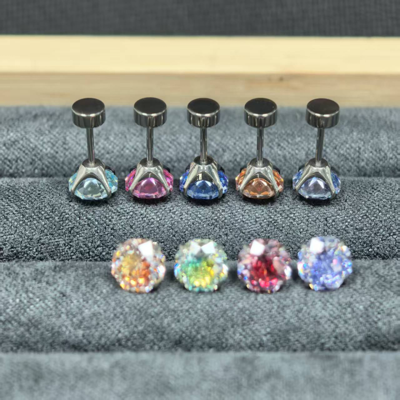 Naušnice od F136 titanijskog legura | Ružičasto rezanje u geometrijskom obliku s cirkonom | Ušni vijak od titana | Vilinski stil | Unisex