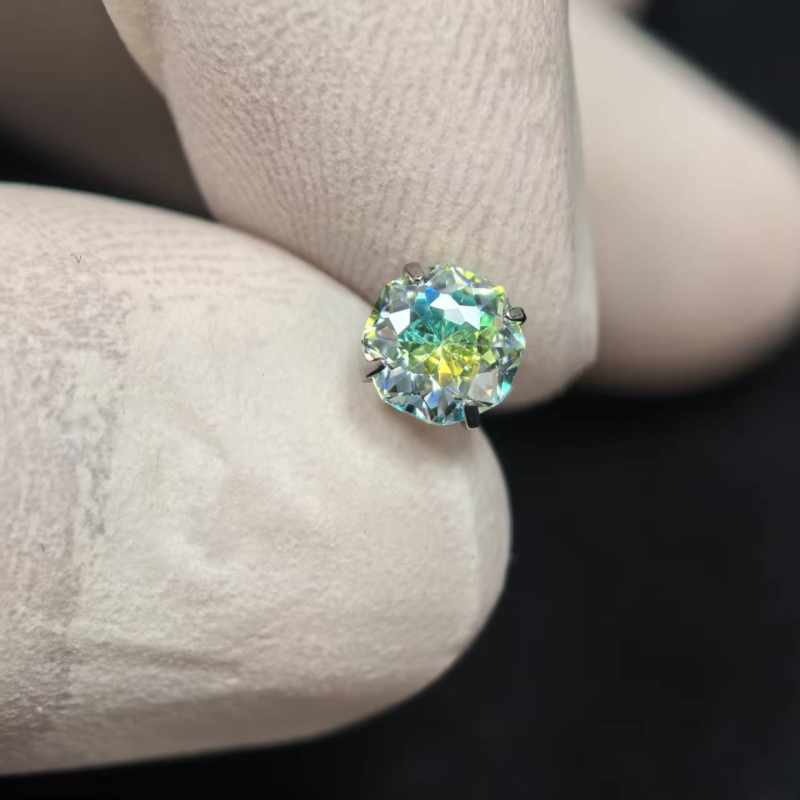 Naušnice od F136 titanijskog legura | Ružičasto rezanje u geometrijskom obliku s cirkonom | Ušni vijak od titana | Vilinski stil | Unisex