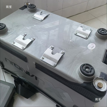 Universalus greito atpalaidavimo motociklo galinio bagažinės diegimo rinkinys geležinėms dėžėms, žvejybos dėžėms, įrankių dėžėms ir bagažui