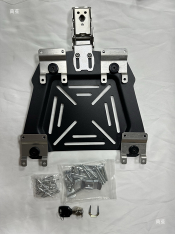 Universalus greito atpalaidavimo motociklo galinio bagažinės diegimo rinkinys geležinėms dėžėms, žvejybos dėžėms, įrankių dėžėms ir bagažui