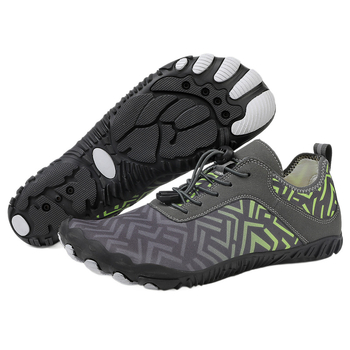 Upes taku kurpes – ūdensdrošas, pretn slīdēšanas gumijas zole, EVA vidējā zole, sieta iekšējā daļa, augšējā daļa ar gaisa slāni