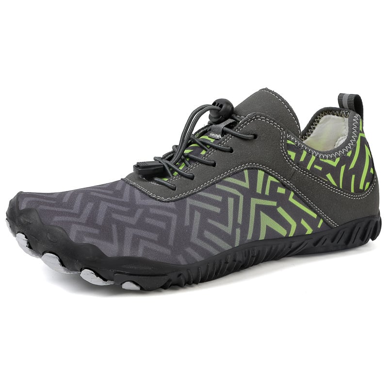 Upes taku kurpes – ūdensdrošas, pretn slīdēšanas gumijas zole, EVA vidējā zole, sieta iekšējā daļa, augšējā daļa ar gaisa slāni