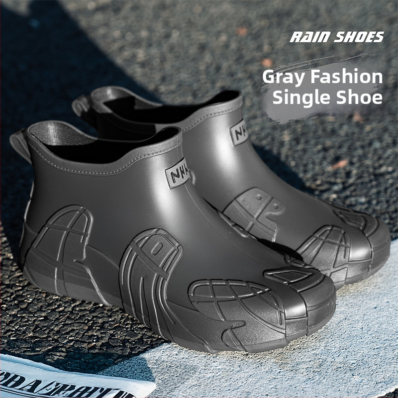 Vīriešu lietus zābaki – PVC augšdaļa, zems garums, apaļa pirksta forma, ūdensnecaurlaidīgi ārējai lietošanai