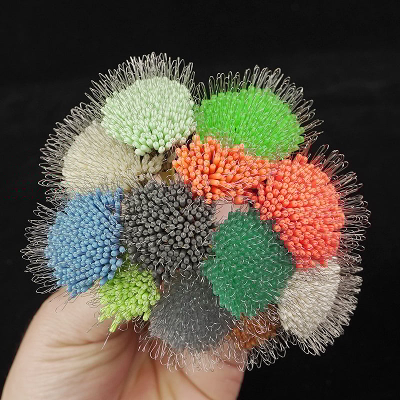 Space beads no silikona, pret mezgumu, uzlaboti, konkurences kvalitāte Black Pit makšķerēšanai