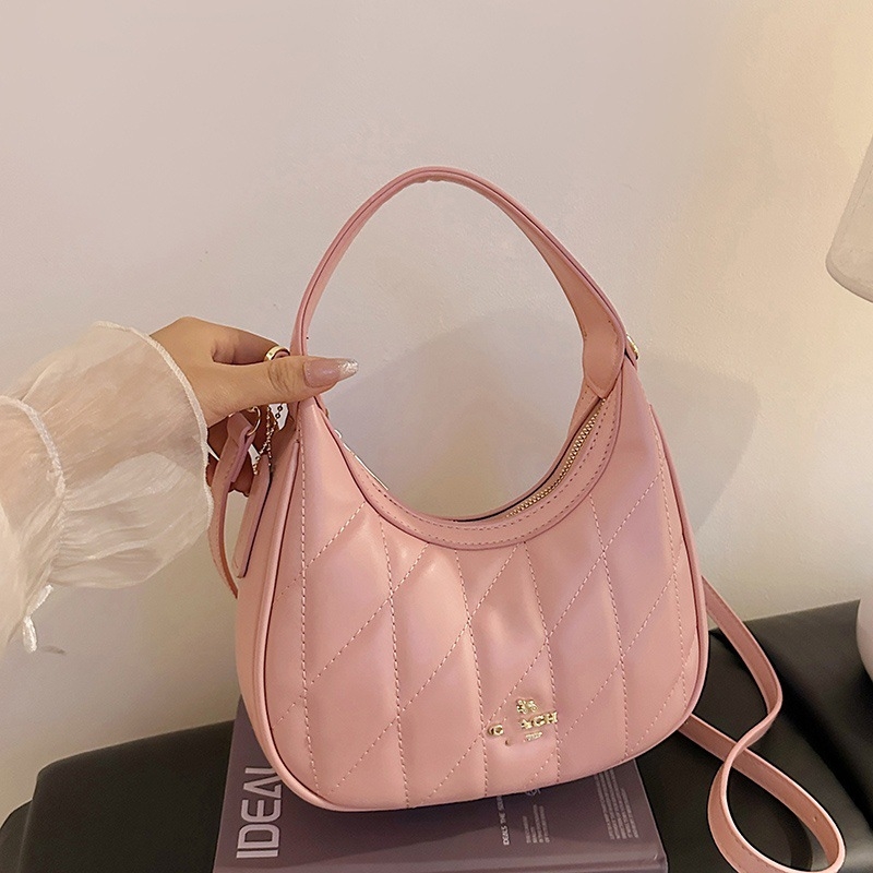 Dumpling kott kettaga, PU materjal, tõmblukuga, polüestervooder, ovaalne kuju