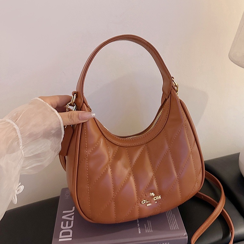 Dumpling kott kettaga, PU materjal, tõmblukuga, polüestervooder, ovaalne kuju