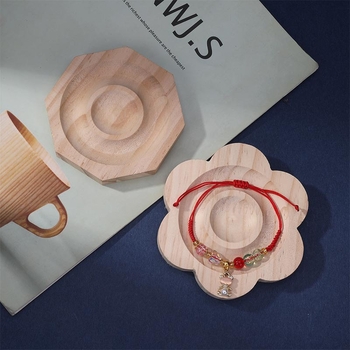 Masīva koka rotaslietu displeja statīvs, pig-cat forma, gravēšana, zīmols Boting