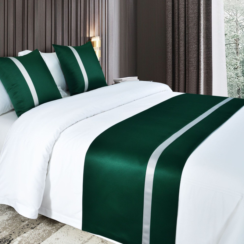 Ágy melletti törölközők és ágynemű zászlók — poliészter szatén csíkos mintával, kínai klasszikus stílus szállodák számára, logóval testre szabható