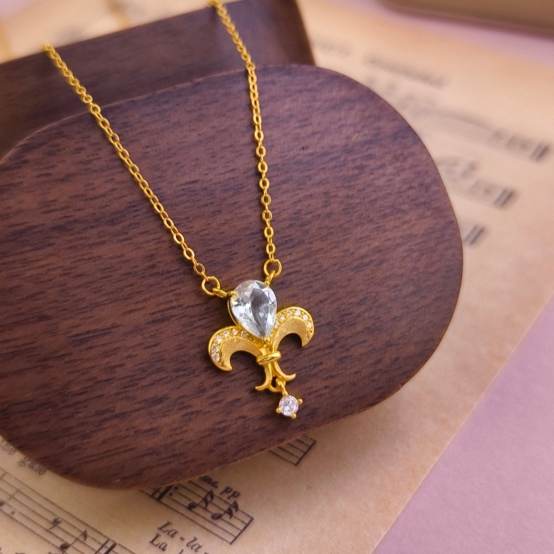 S925 ezüst Iris virág nyaklánc kristály berakással, keresztlánccal, körte alakú kövek