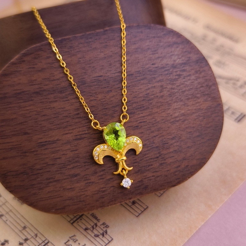 S925 ezüst Iris virág nyaklánc kristály berakással, keresztlánccal, körte alakú kövek