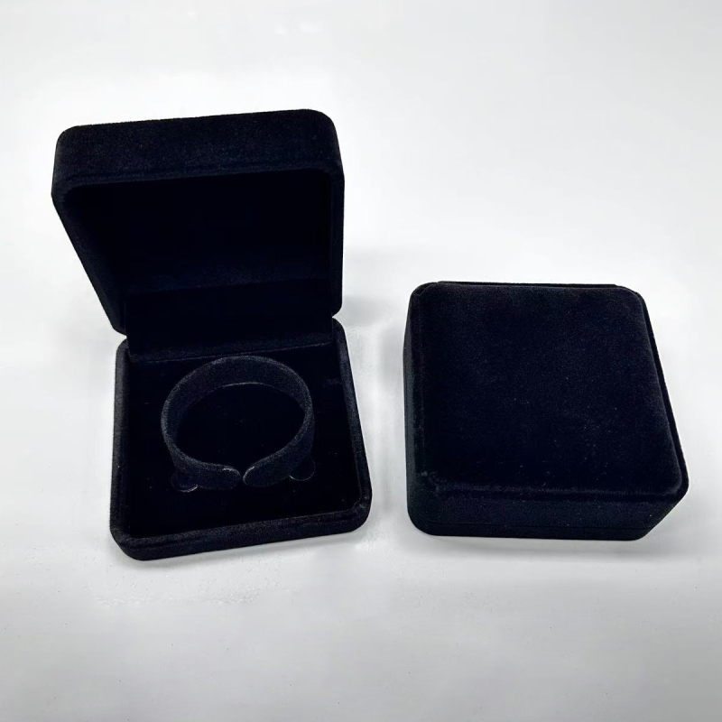 Flanel bélésű karkötő doboz, ékszercsomagoláshoz, üres ajándékdoboz