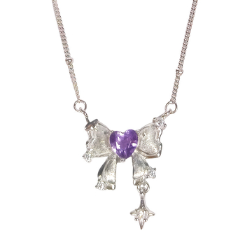 S925 ezüst masni alakú nyaklánc köves díszítéssel, többszintű keresztlánccal, szív alakú köves medállal