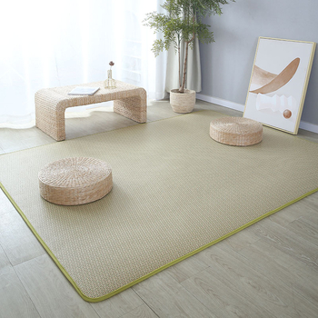 Pleteni tatami tepih od slame, kvadratnog oblika, prugastog uzorka; pogodan za studijsku sobu, balkon ili druge prostore; usisavanje.