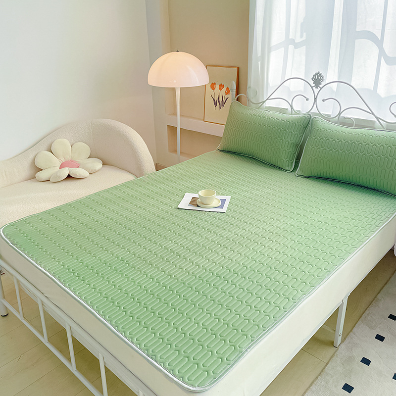 Ledus zīds lateksa paliktnis, dabīgā lateksa saturs 70–80%, mazgājams, anti-slip virsma