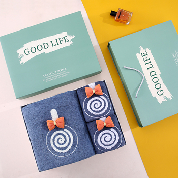 Set prosoape din fleece coral într-o cutie cadou, 3 piese; personalizare: imprimare logo, broderie și tiv; greutate 500 g; Brand Miaoxi