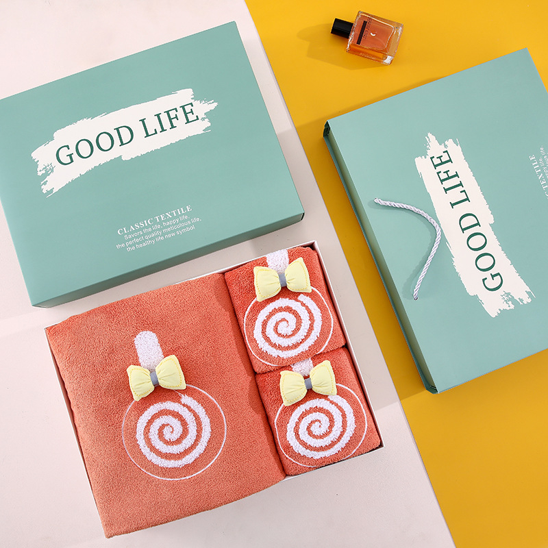 Set prosoape din fleece coral într-o cutie cadou, 3 piese; personalizare: imprimare logo, broderie și tiv; greutate 500 g; Brand Miaoxi