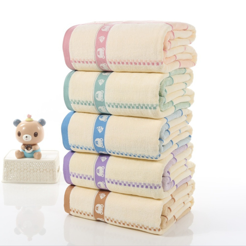 Medvilninis rankšluosčio pledas, 90% medvilnė, reaktyvus dažymas, svoris 0.55–1.0 kg, vasara, šiuolaikinis stilius