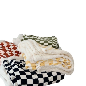 Dvoslojna deka od mliječnog velura s akrilnim vlaknima, ručnik tip deke, za sve sezone, uzorak crtani likovi i biljke, INS stil