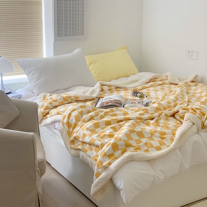 Dvoslojna deka od mliječnog velura s akrilnim vlaknima, ručnik tip deke, za sve sezone, uzorak crtani likovi i biljke, INS stil