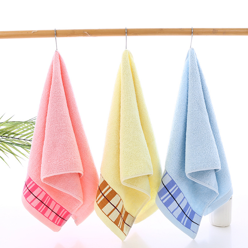 Prosop de față, poliester-bumbac, aproximativ 110 g, țesătură Jacquard, personalizare disponibilă