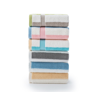 Ručnik za lice od 100% pamuka, neuvijeni vlakni, 32 niti, težina 100–120 g, Cotton love