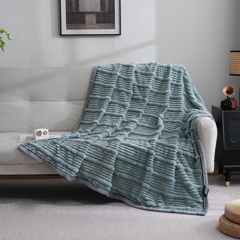 Pătură – Dungi, pentru iarnă, stil ușor de lux (Poliester; 300–499 g; Dungi; Iarnă)