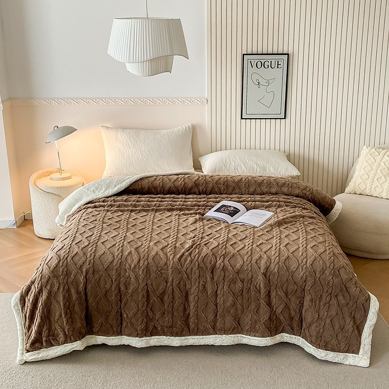 Jednobojna dvostruka flanel deka s jacquard tafta detaljima