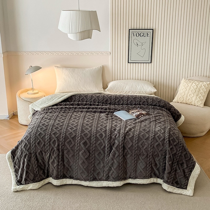 Jednobojna dvostruka flanel deka s jacquard tafta detaljima