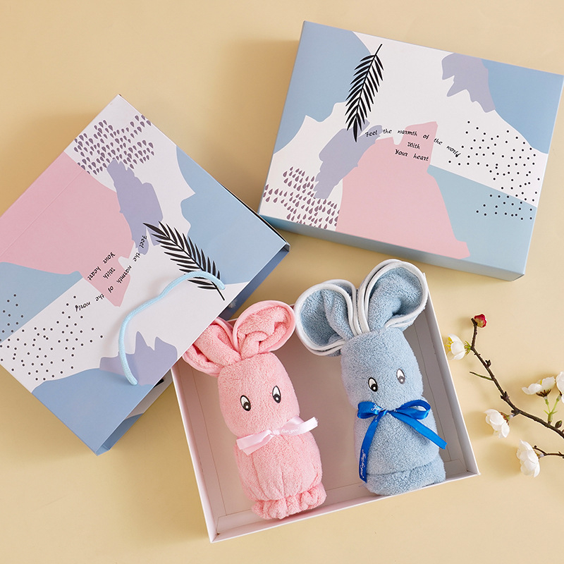 Korāla flīžu dvieļu komplekts dāvanu kastē, dubultā iepakošana, 368 g, logotipa druka, vienkārša auduma Austība