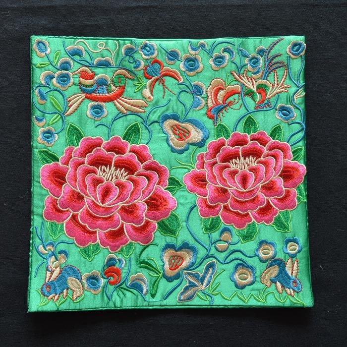 Audiniai siuvinėjimo dekoras — Kinų stiliaus motyvas; baigtas gaminys, mašininis siuvinėjimas; medžiaga: mišinys; serija: Kinijos stiliaus; tinka svetainei, miegamajam, studijai