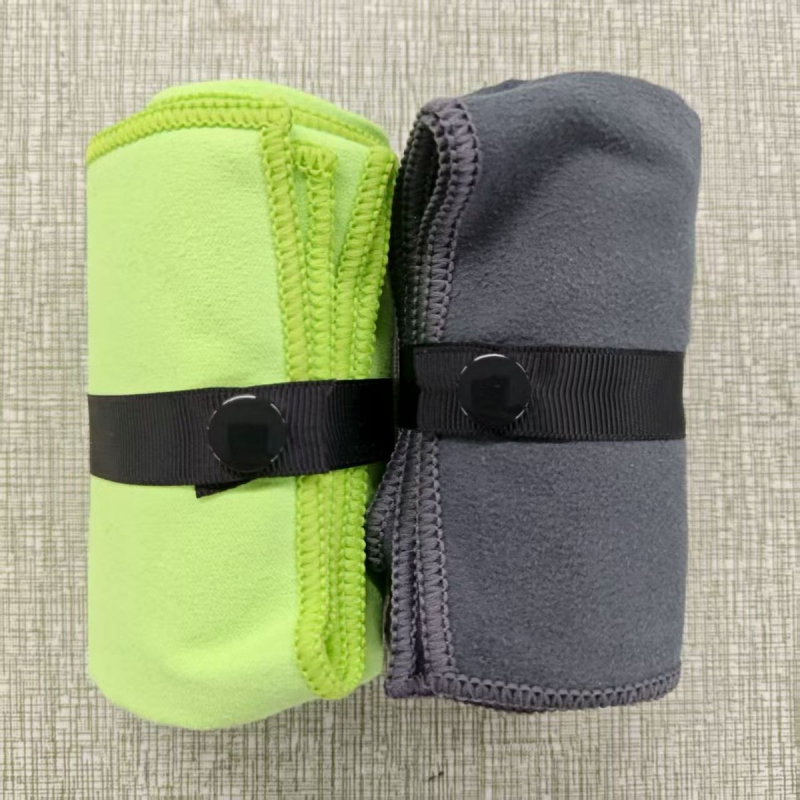 Бързосъхнеща микрофибърна кърпа за плуване и фитнес — преносима, абсорбира пот, 150D нишка, права тъкан, тегло под 100 g