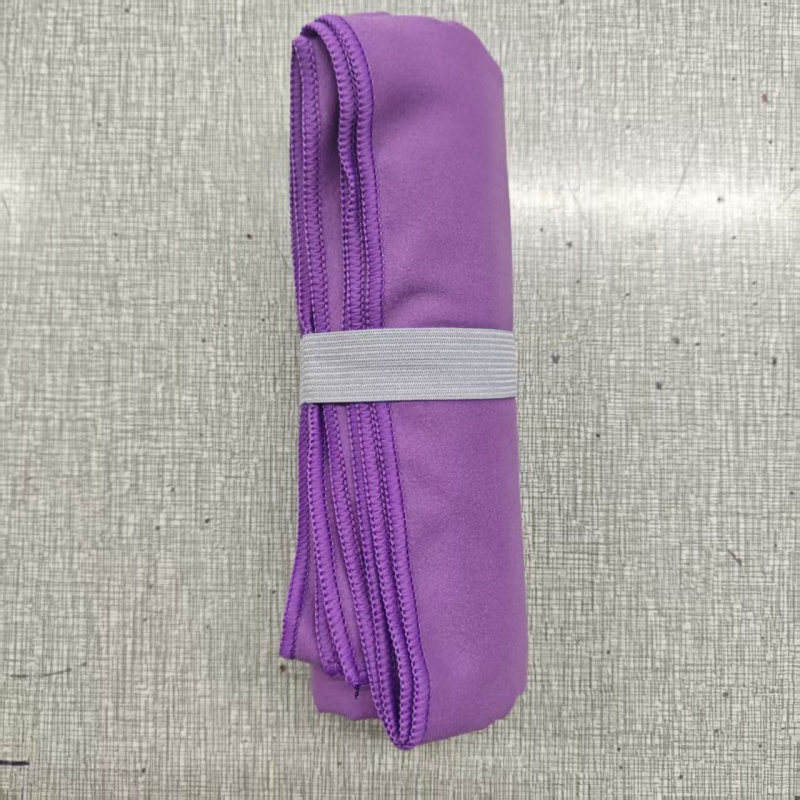 Бързосъхнеща микрофибърна кърпа за плуване и фитнес — преносима, абсорбира пот, 150D нишка, права тъкан, тегло под 100 g