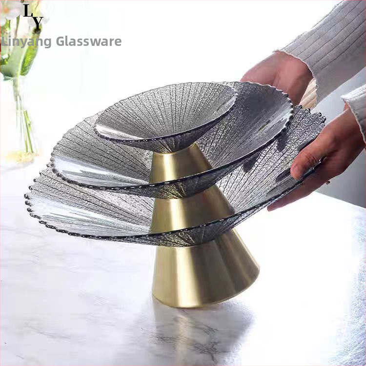 Стъклена чиния за плодове с крака, стил лек лукс, пролет 2020, първокласно качество