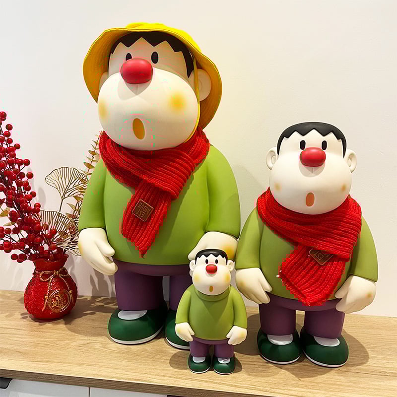 Vinilinis tigro figūrė – rankų darbo, su pakreipta galva, Šiaurės stiliaus dekoras biurui, svetainei ar įėjimui (Prekės ženklas: Happy Creation Society)