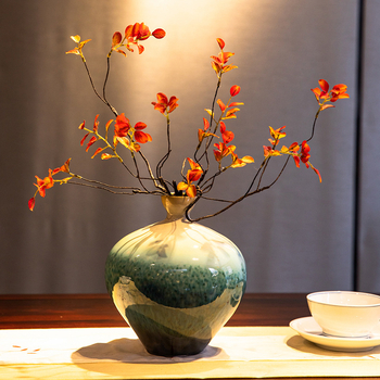 Glazēta keramikas vāze ķīniešu stilā