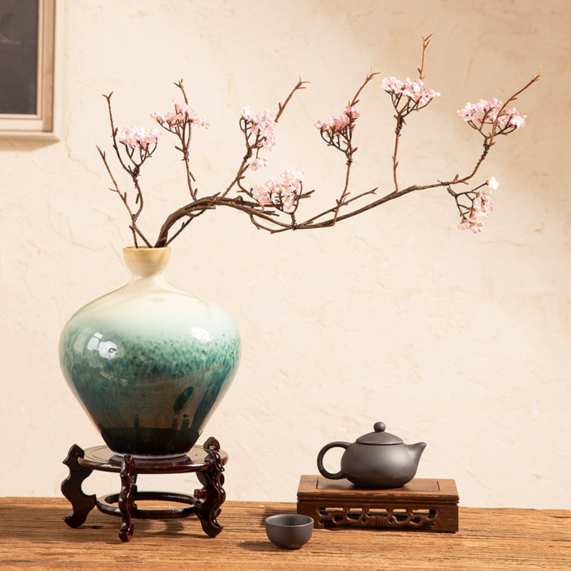 Glazēta keramikas vāze ķīniešu stilā