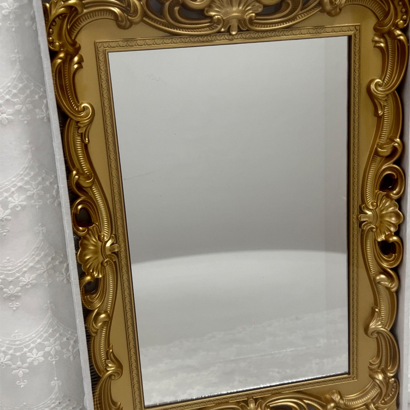 Retro Eiropas stila spoguļots uzglabāšanas trauks rotaslietām un kosmētikai, plastmasas izgatavots; Pan Shu Craft zīmols; piemērots kā personīgs dāvinājums.