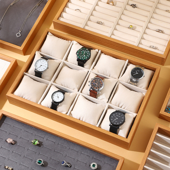 Visu vienā rotaslietu trauciņš, masīvs koks, taisnstūra forma, samta iekšējā apdare, splicing darbs