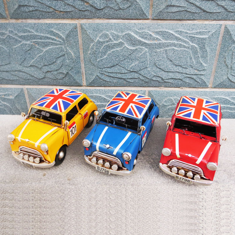 Sa Zhe kovácsoltvas autómodell, könnyű luxus Európai-Brit stílus, retro nosztalgikus otthoni dekoráció