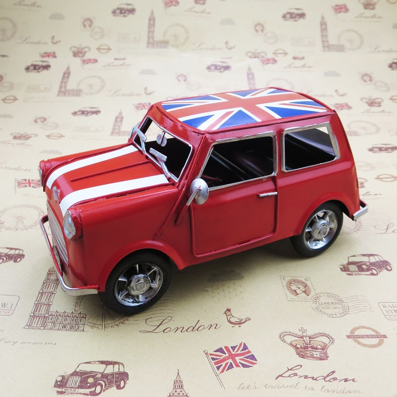 Sa Zhe kovácsoltvas autómodell, könnyű luxus Európai-Brit stílus, retro nosztalgikus otthoni dekoráció